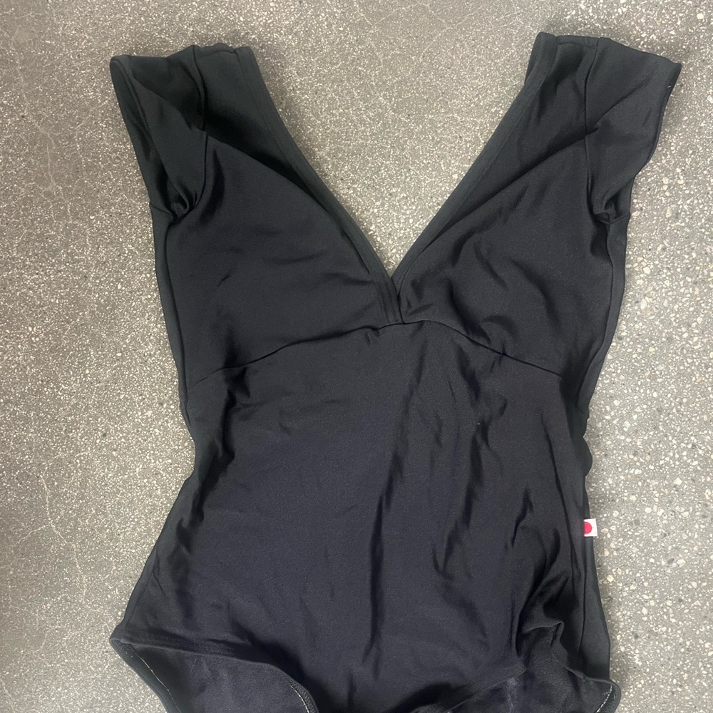 Yumiko Leotard Black V Neck